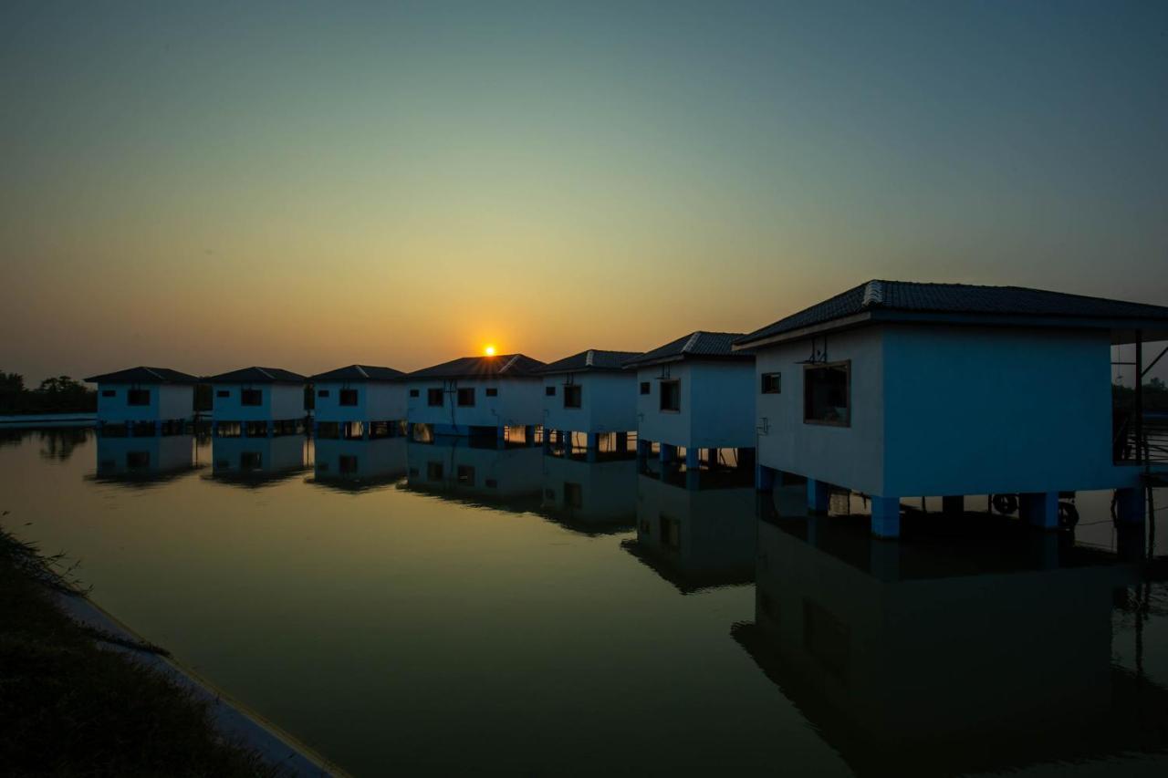 Lumbini Palace Resort Luaran gambar